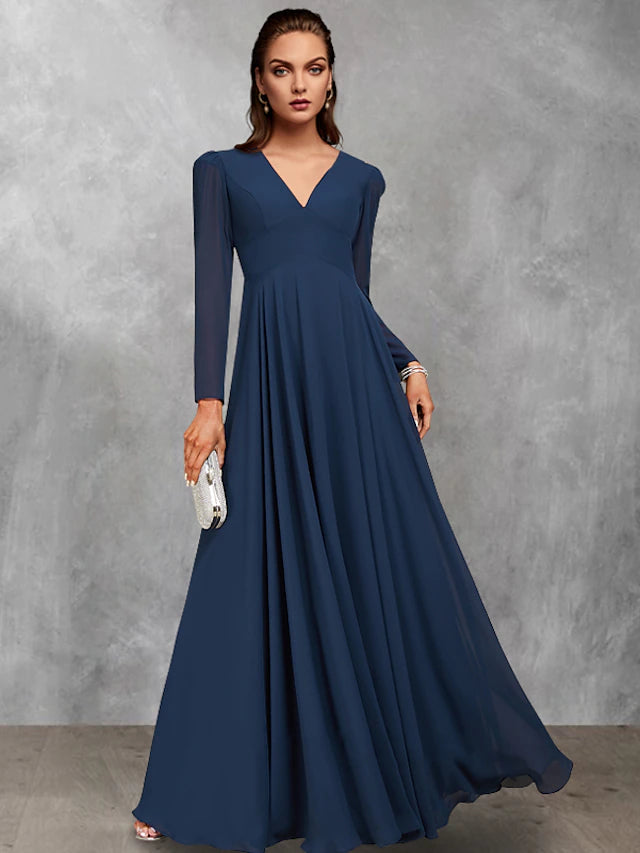 A-Line Mother of the Bride Dress Vintage Elegant V Neck Floor Length Chiffon Long Sleeve with Ruffles Ruching
