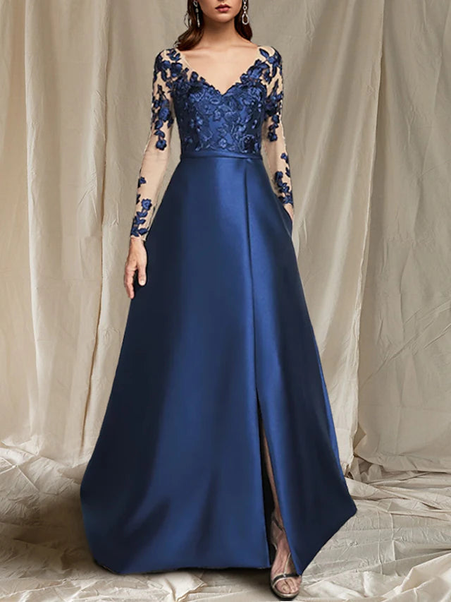 A-Line Mother of the Bride Dress Plus Size Elegant V Neck Floor Length Satin Lace Tulle Long Sleeve with Appliques Split Front