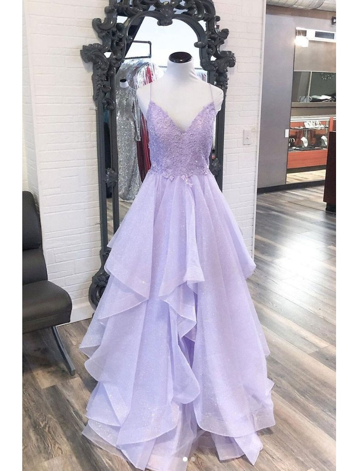 Ball Gown Prom Dresses Princess Dress Formal Floor Length Sleeveless V Neck Tulle Backless with Pleats Appliques