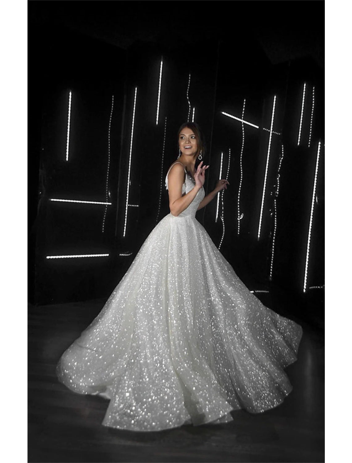 Hall Sparkle & Shine Casual Wedding Dresses A-Line Camisole V Neck Spaghetti Strap Sweep / Brush Train Sequined Bridal Gowns With Solid Color