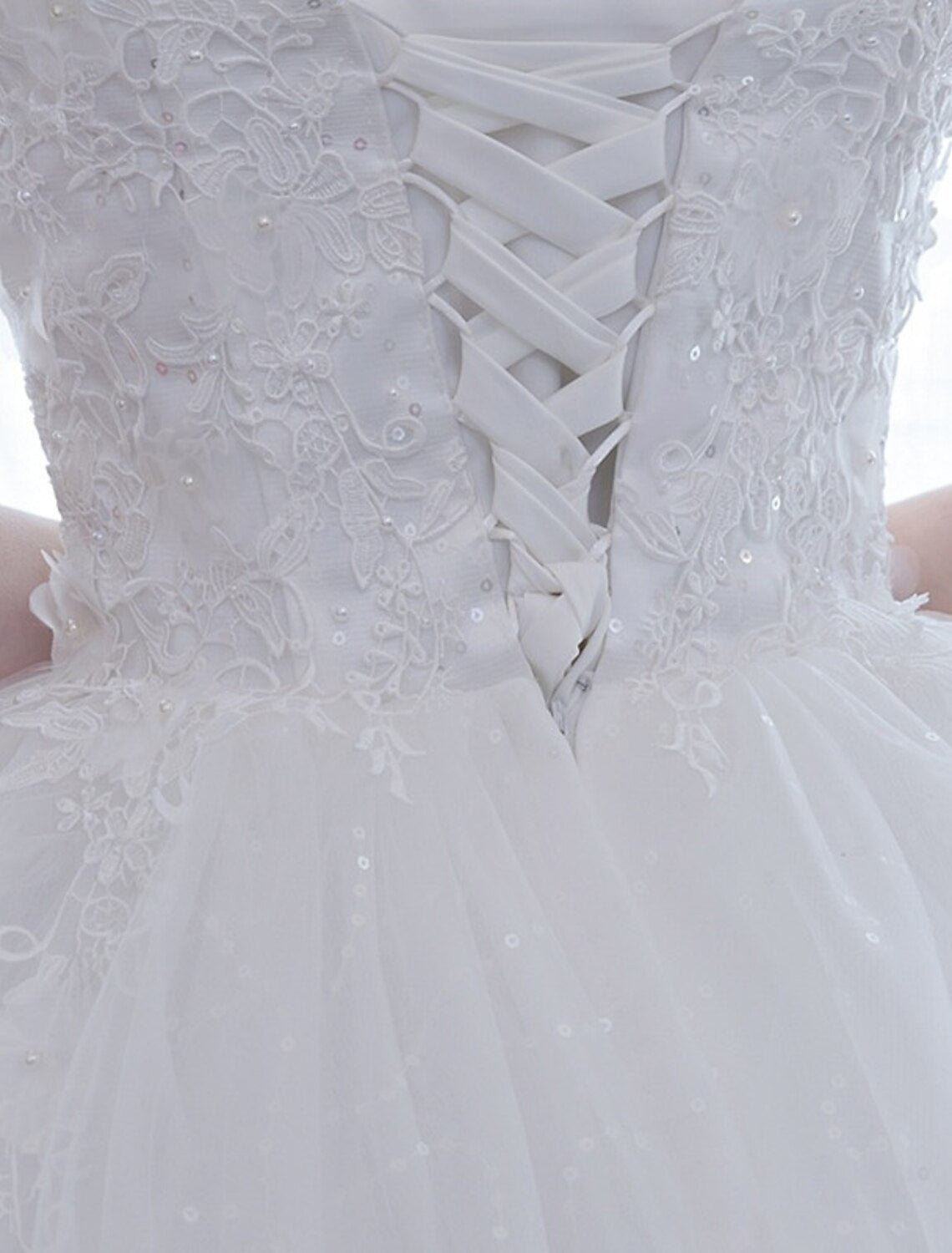 Empfang Formale Brautkleider Ballkleid Illusion Neck Halbarm Bodenlangen Satin Brautkleider Mit Spitze