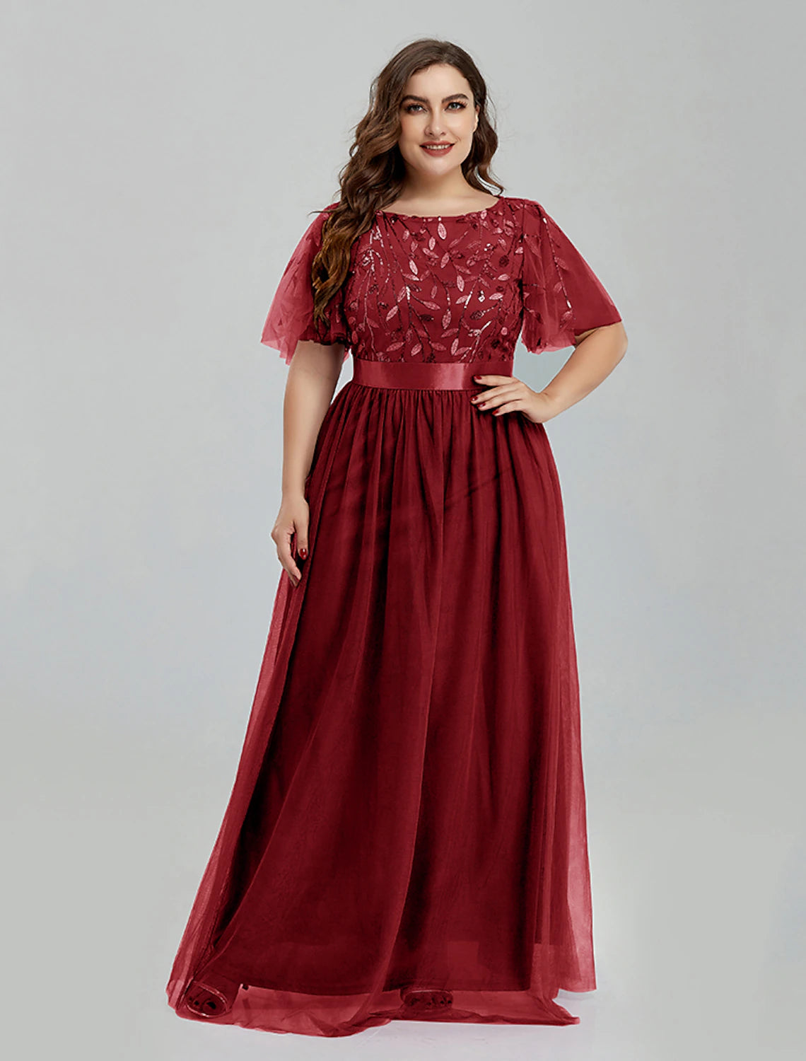 A-Linie Ballkleider Blumenkleid Partykleidung Quinceanera Bodenlang Kurzarm Brautjungfernkleid mit Rundhalsausschnitt Tüll mit Stickerei