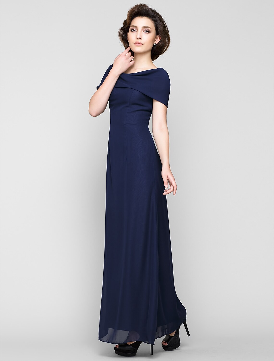 Sheath / Column Mother of the Bride Dress Elegant Scoop Neck Ankle Length Chiffon Short Sleeve No with Beading
