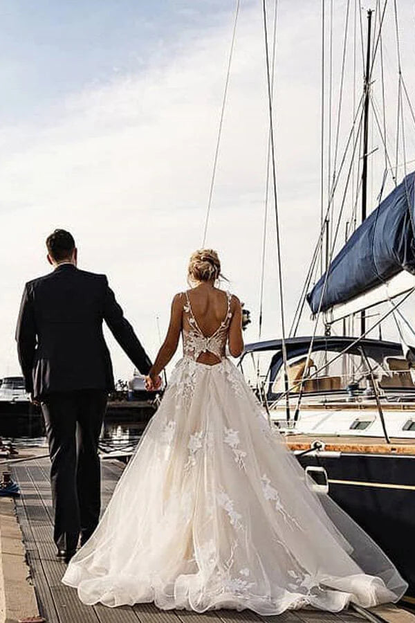 A-line Appliques Lace Tulle Chapel Train Long Wedding Dress