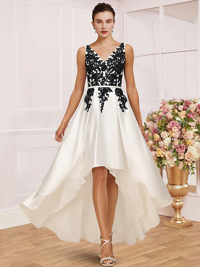 A-Line Mother of the Bride Dress Wedding Guest Party Elegant V Neck Asymmetrical Satin Lace Sleeveless with Pleats