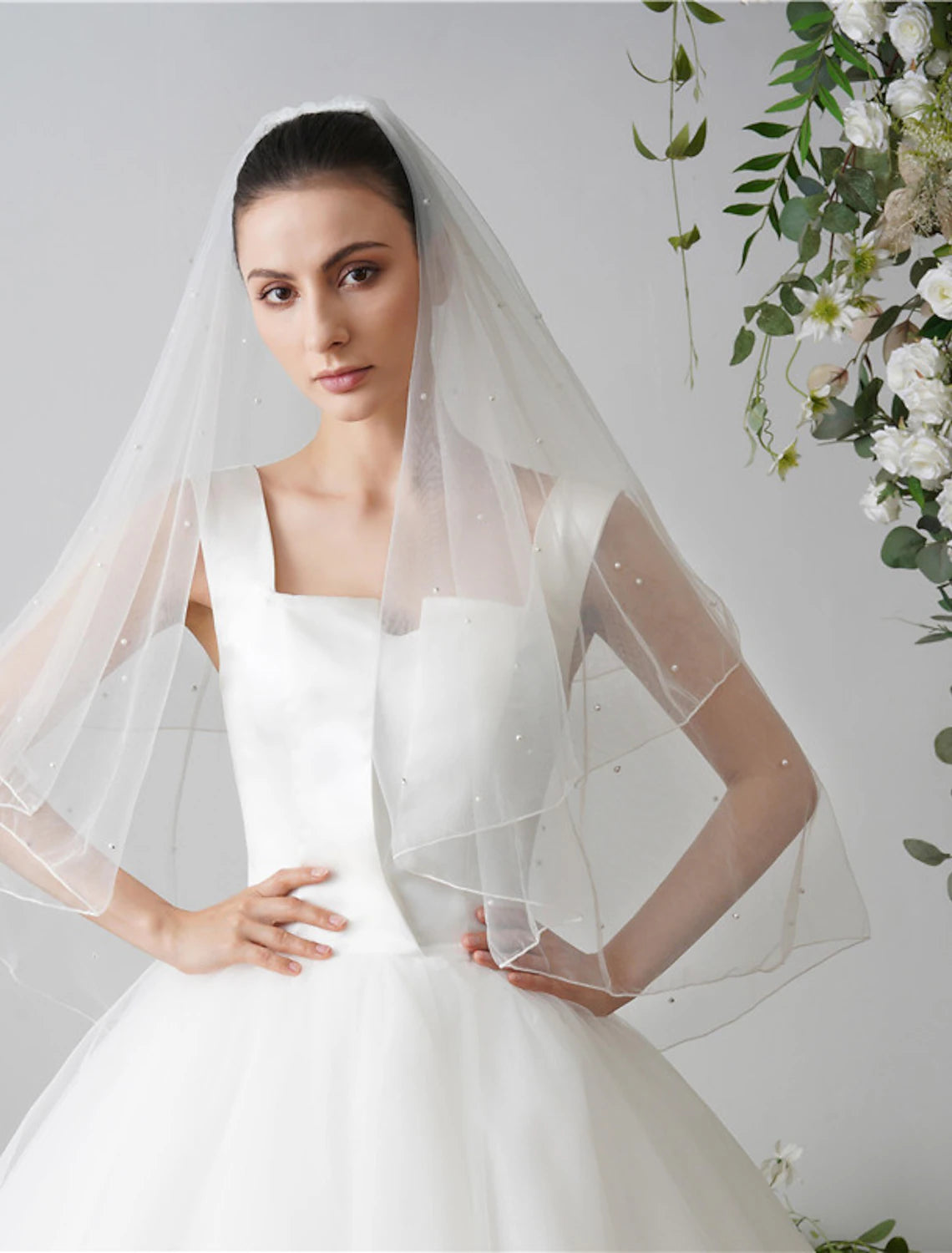 Two-tier Wedding Veil Fingertip Veils with Faux Pearl 84.65 in (215cm) Tulle