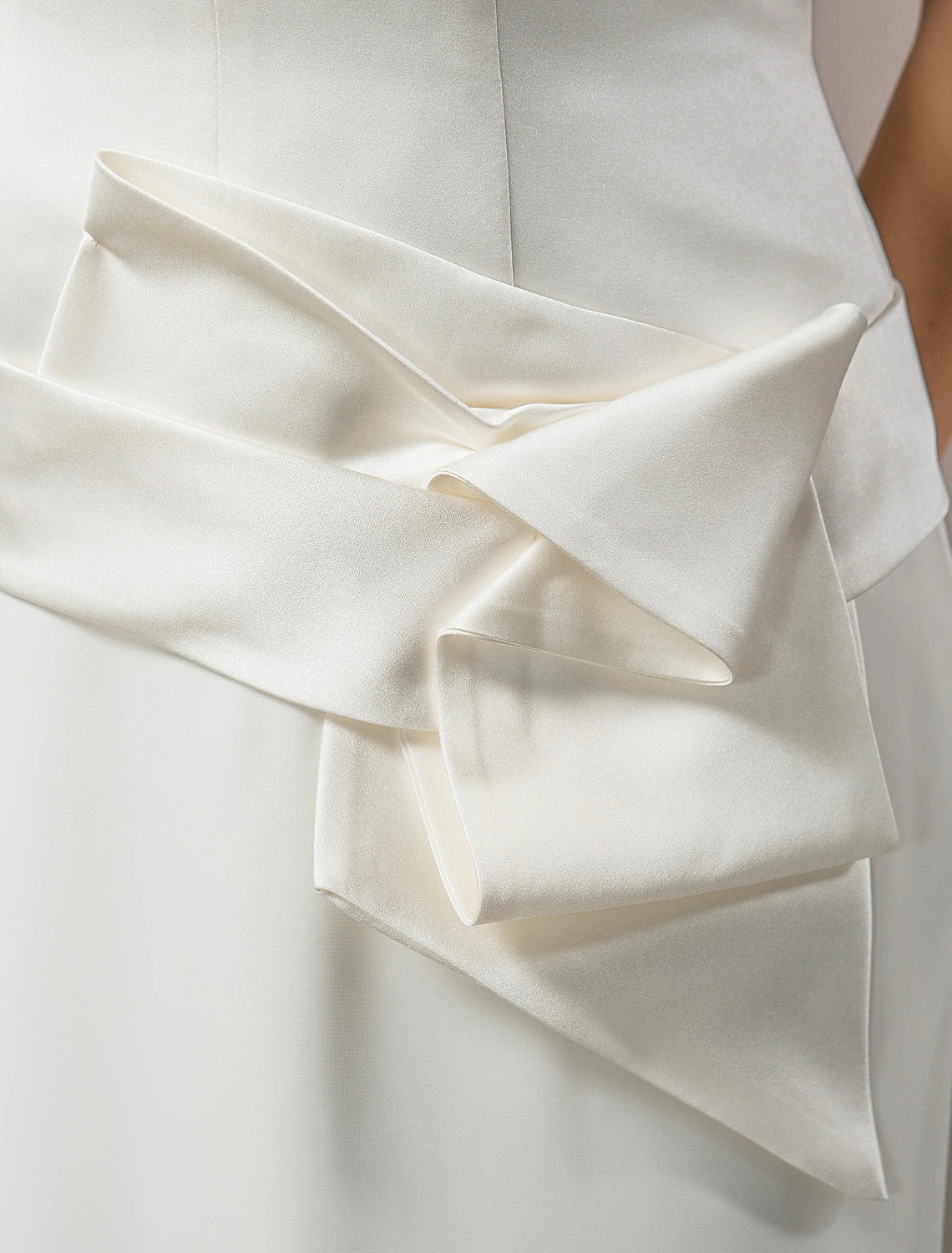 Saal Brautkleider Mantel/Spalte Halfter Ärmellos Bodenlangen Satin Brautkleider Mit Schärpe/Band