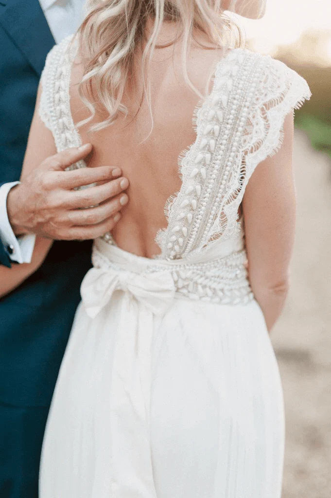 Modest Deep V-neck Beach Open Back Bridal Gowns Wedding Dresses