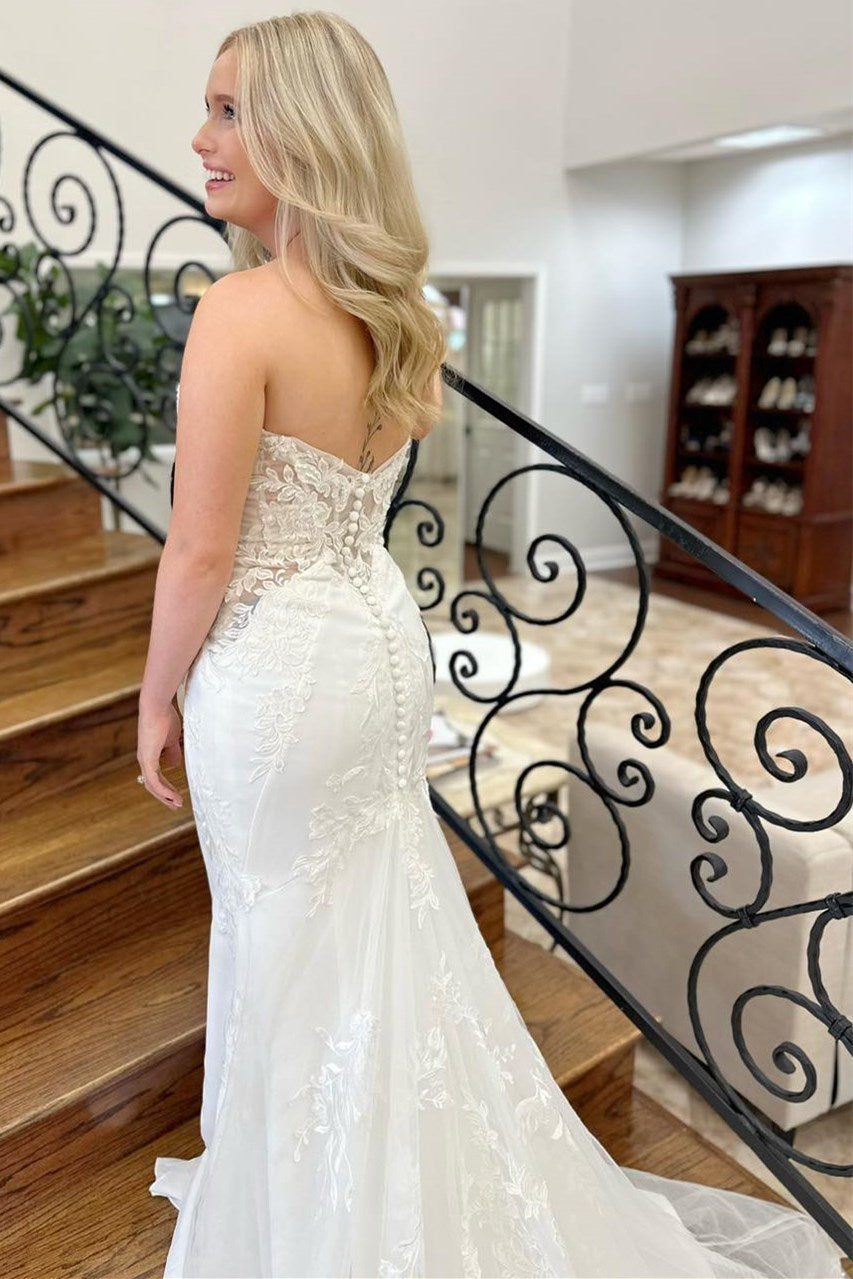 White Lace Mermaid Sweetheart Strapless Back Train Wedding Dress