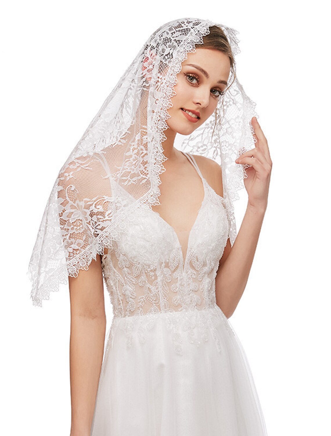 One-tier Vintage Wedding Veil Elbow Veils with Pure Color Lace