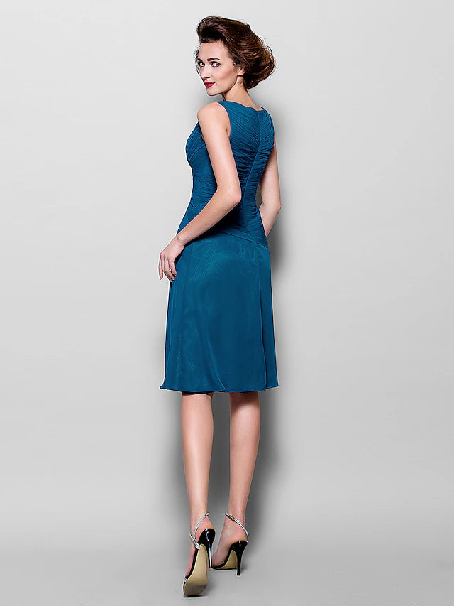 A-Linien-Kleid für die Brautmutter, Wickeldesign inklusive, V-Ausschnitt, knielang, Chiffon, 3/4-Ärmel mit überkreuzten, seitlich drapierten Blumen