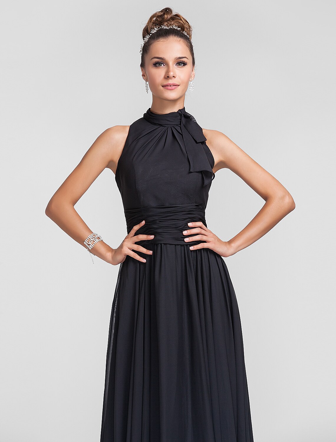 Sheath/Column High Neck Sleeveless Floor-Length Christmas Dresses with Bow(s)