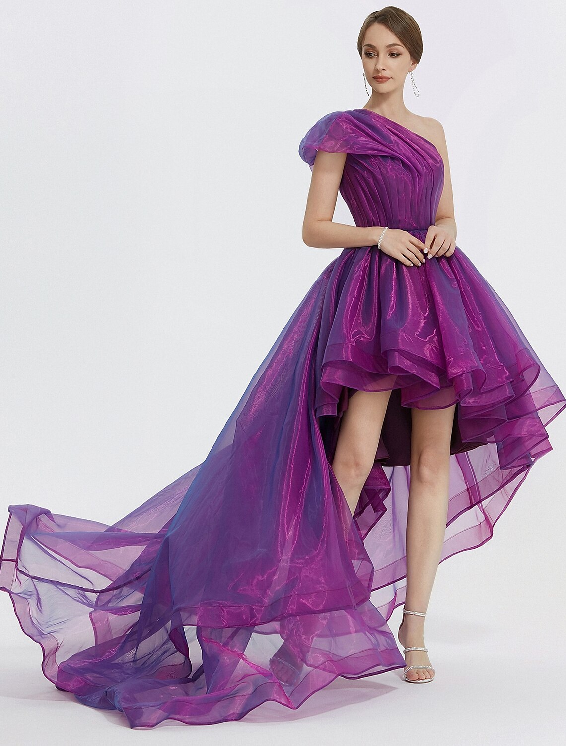 Etuikleid/Säulenkleid, elegantes Abendkleid, formelles schwarzes Kleid, knielang, 3/4-Ärmel, quadratischer Ausschnitt, Stretchstoff mit Federn