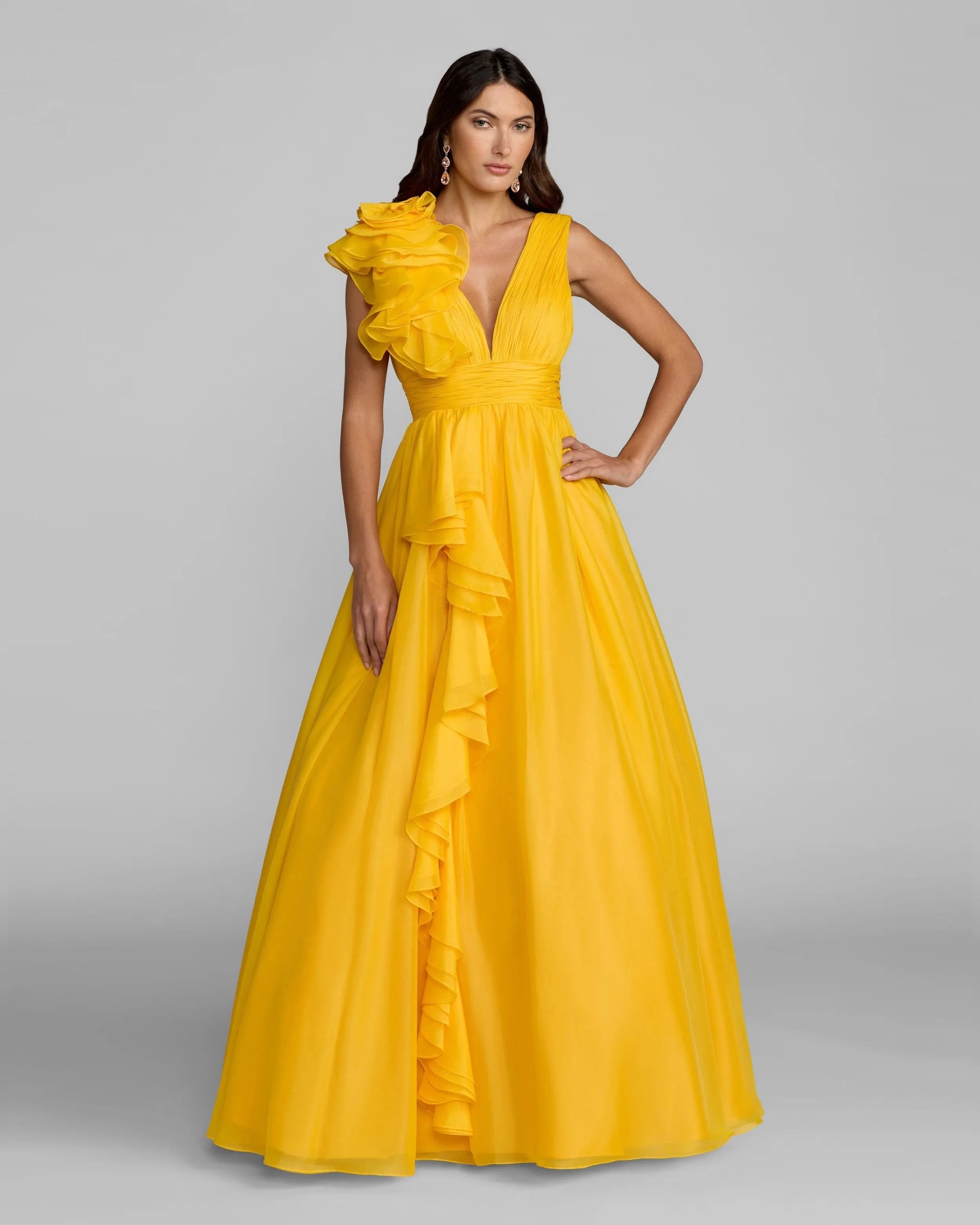 Deep v ruffle floral chiffon a line yellow prom gown