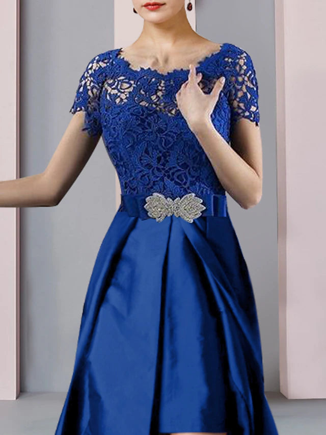 Two Piece Sheath / Column Mother of the Bride Dress Formal Church Elegant detachable Scoop Neck Knee Length Lace Taffeta Short Sleeve with Bow(s) Crystal Brooch