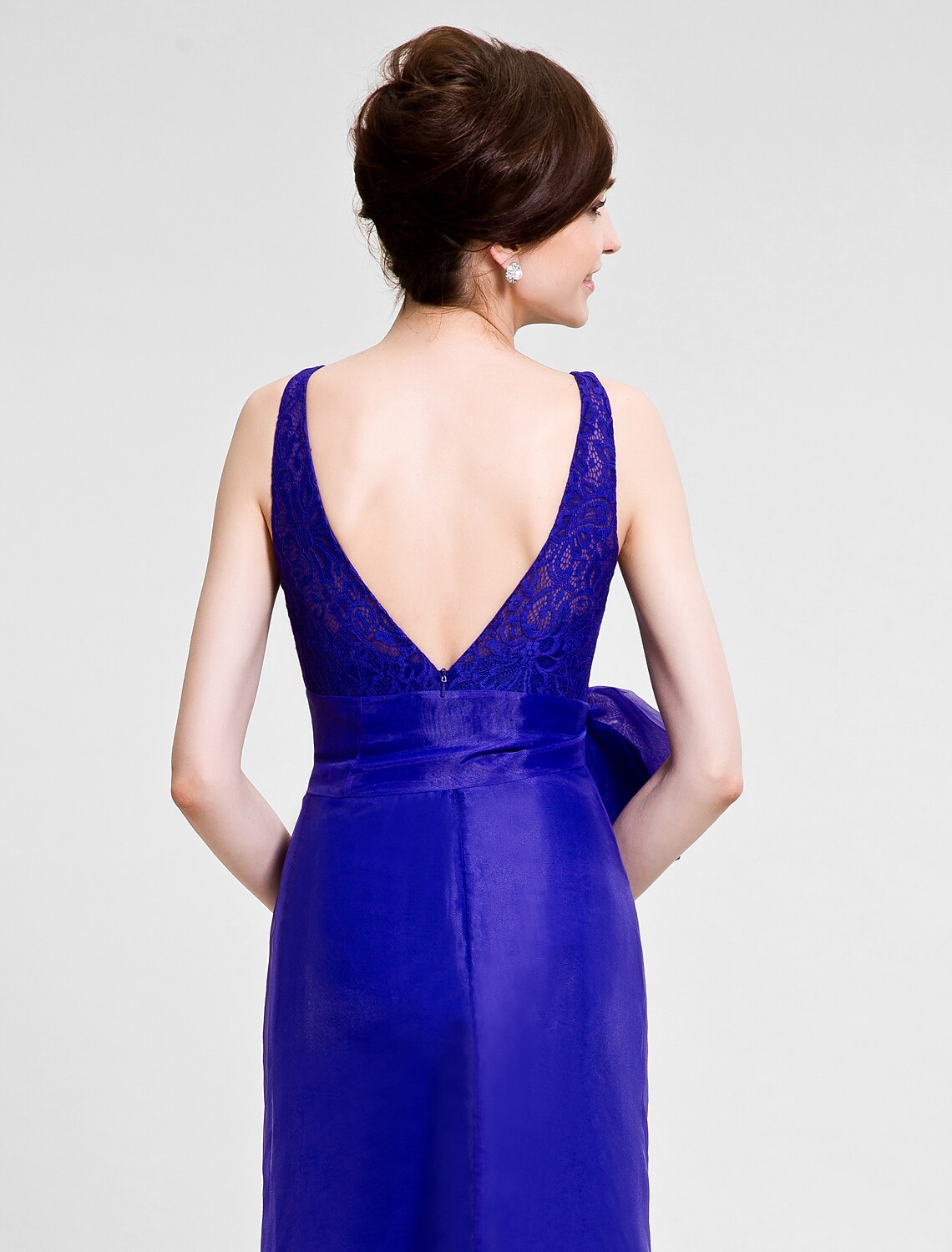 Mermaid / Trumpet Mother of the Bride Dress Beautiful Back Bateau Neck Floor Length  Sleeveless No with Lace