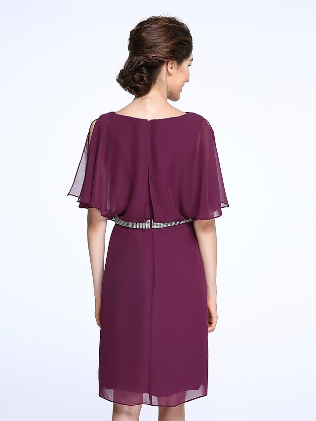 Mother of the Bride Dress Elegant Bateau Neck Knee Length Chiffon Half Sleeve with Crystals