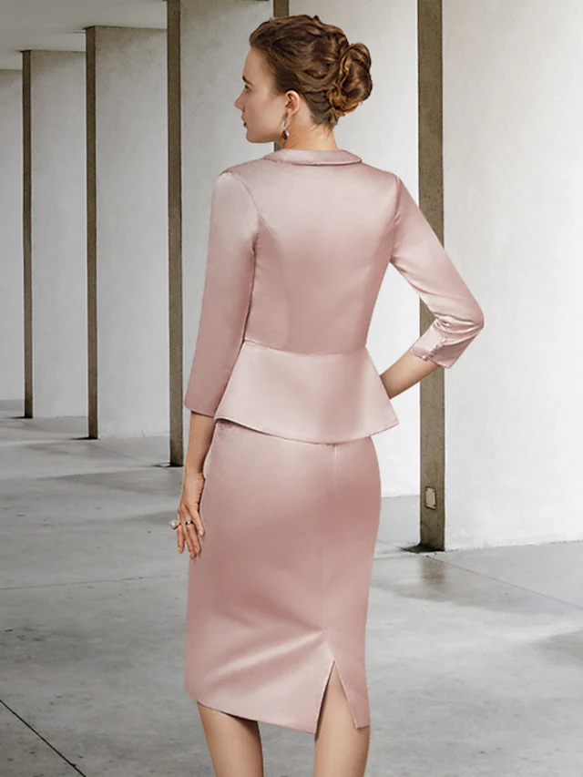 Mother of the Bride Dress Elegant Jewel Neck Knee Length Lace Satin  Length Sleeve with Appliques