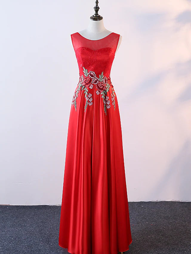 Side view of the sleeveless A-line formal dress.