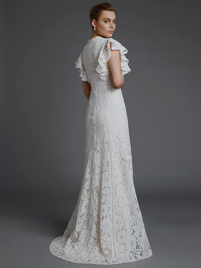 Side view of A-line V-neck lace boho wedding dress.