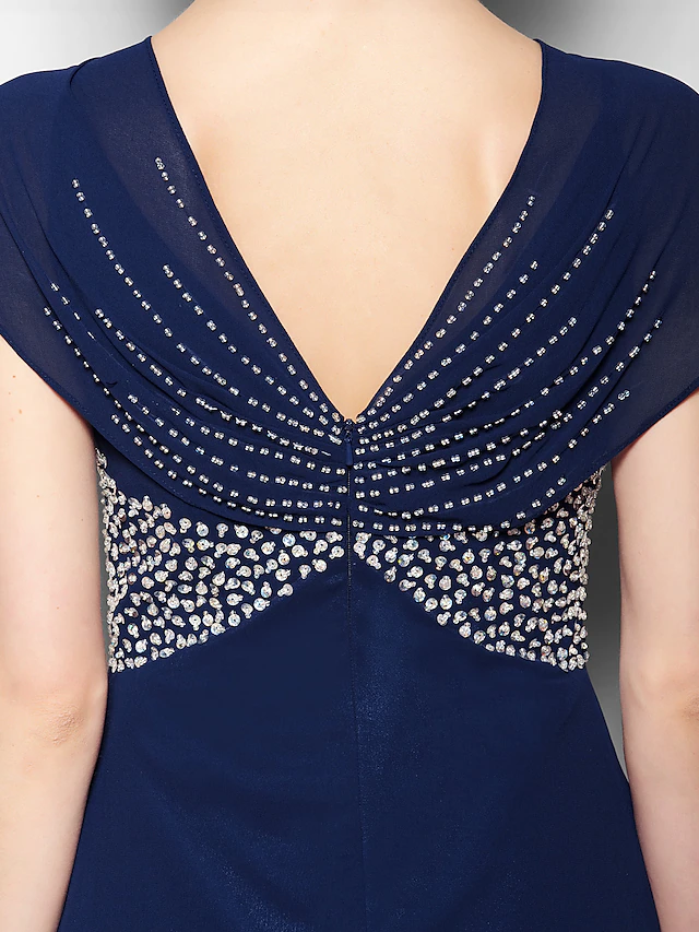 Flowing georgette fabric of the A-line formal gown.