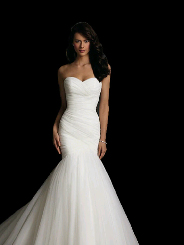 Back view of the white strapless wedding dress showcasing the court train.