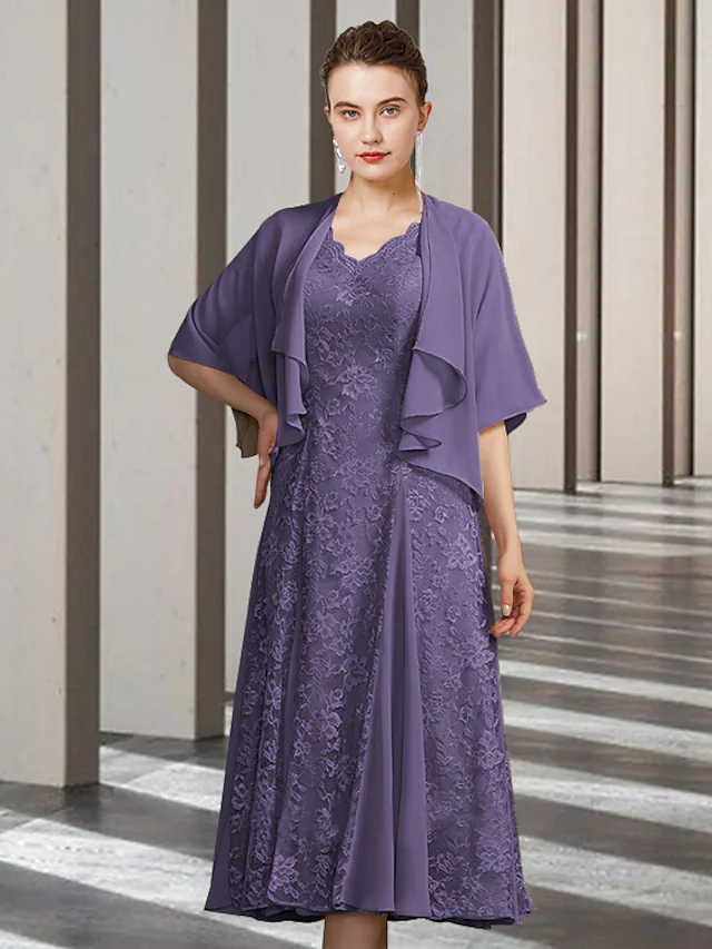 Elegant V-neck knee-length Mother of the Bride dress with chiffon, lace, and appliques.
