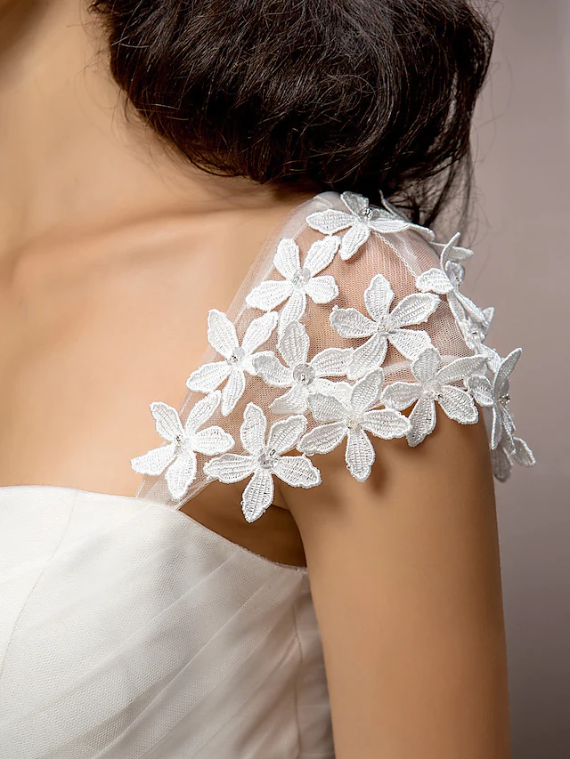 Ballkleid Brautkleider Quadratischer Ausschnitt Hofschleppe Tüll Kurzarm mit gerüschter Perlenstickerei Blume