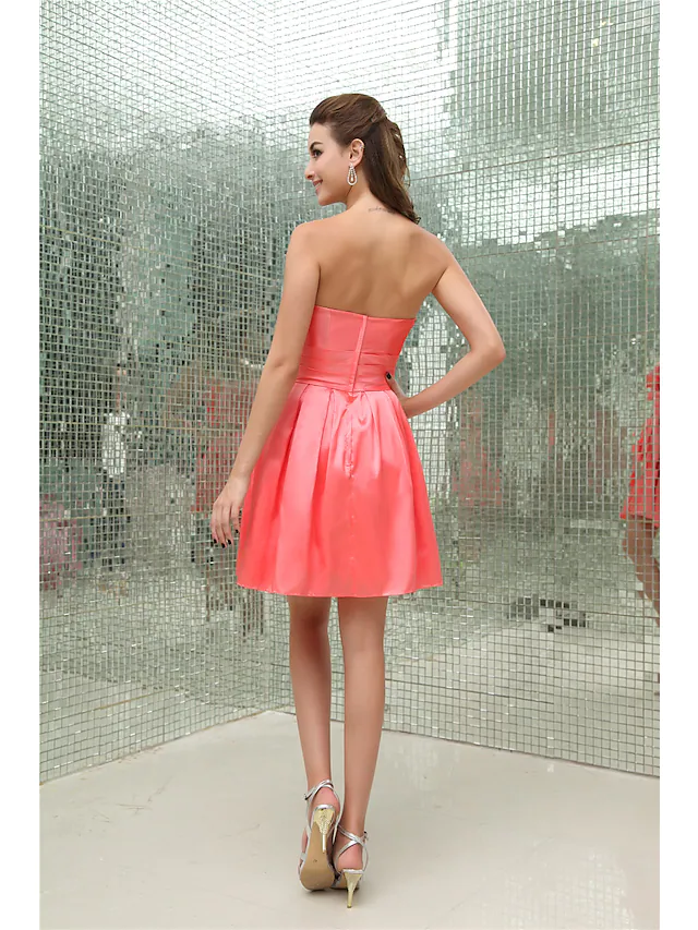 A-Line Elegant Cocktail Party Dress Strapless Sleeveless Short  Mini Taffeta with Pleats Beading