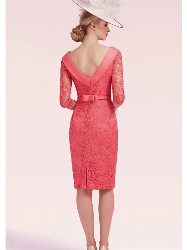 Kleid für die Brautmutter, Übergröße, U-Boot-Ausschnitt, knielang, Spitze, Satin, halbe Ärmel, mit Schärpe, Schleife(n), Schlitz vorne