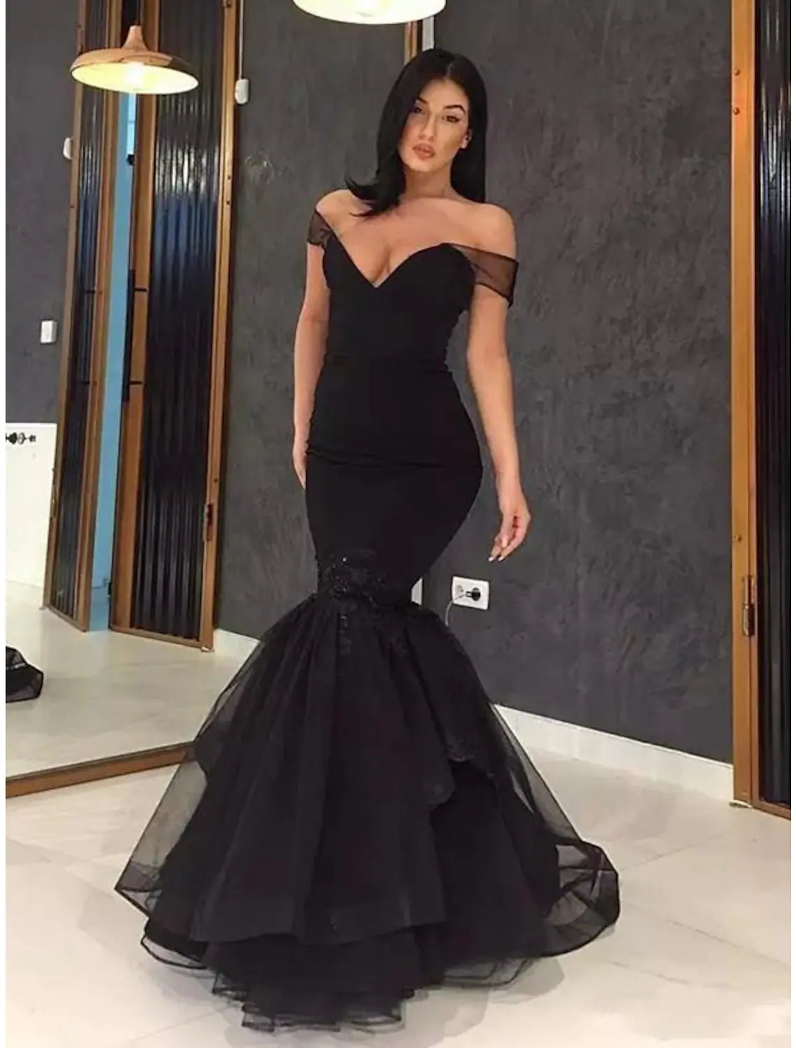 Mermaid / Trumpet Evening Gown Sexy Dress Wedding Guest Floor Length Short Sleeve V Neck Tulle with Appliques Pure Color