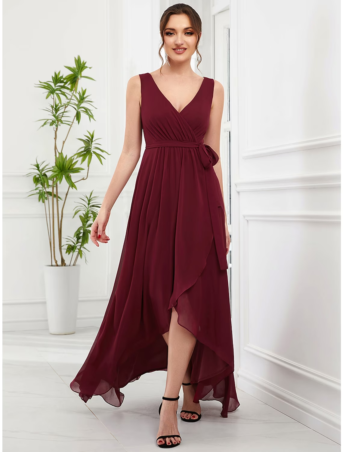 A-Linie Hochzeitsgastkleider Elegantes Kleid Partykleidung Asymmetrisch Ärmellos V-Ausschnitt Chiffon mit Rüschen Riemchen
