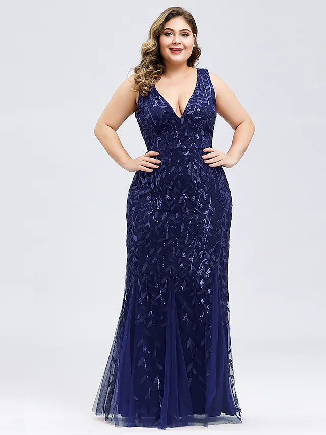 Meerjungfrau/Trompete Abendkleid Plus Size Kleid Hochzeitsgast Bodenlang Ärmellos V-Ausschnitt Spitze V-Rücken mit Applikationen